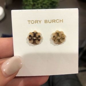 Tory Burch Flower Resin Stud Earrings